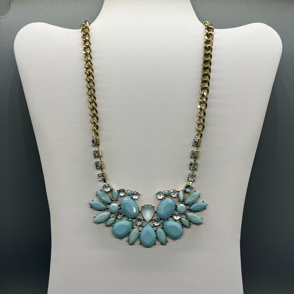 Sky Blue Necklace - Picture 1 of 4
